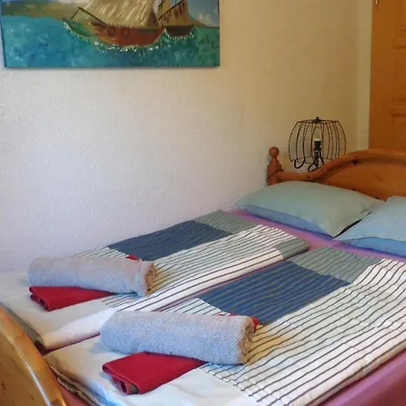 Apartment Moreta *