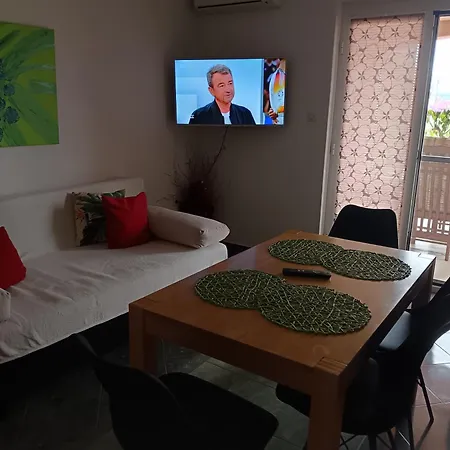 Apartment Moreta *