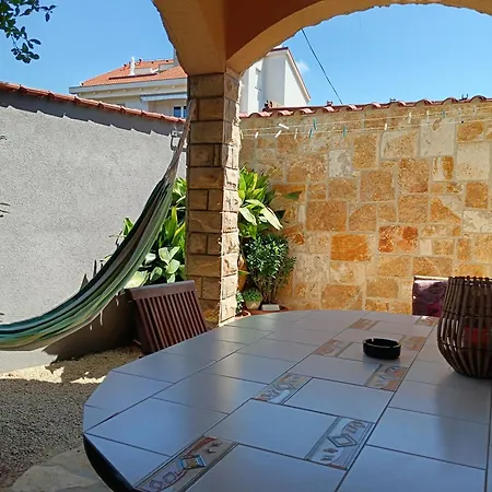 Moreta * بيوغْغاد نا موغو